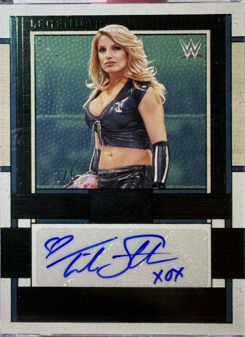 Trish Stratus [Green] #LA-TSH