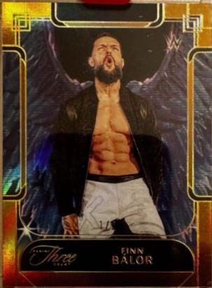 Finn Balor [Holo Gold FOTL] #20