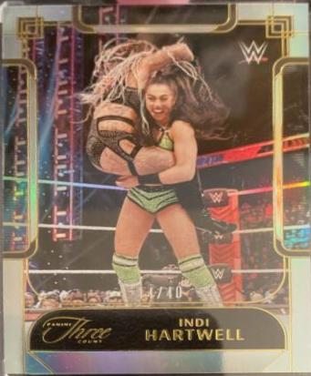 Indi Hartwell [Holo Gold FOTL] #63