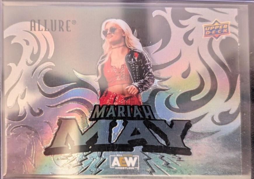 Mariah May [Black Rainbow Horizontal SP] #136