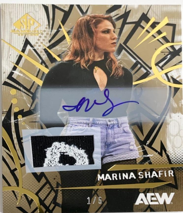 Marina Shafir [Gold Memorabilia Autograph] #72