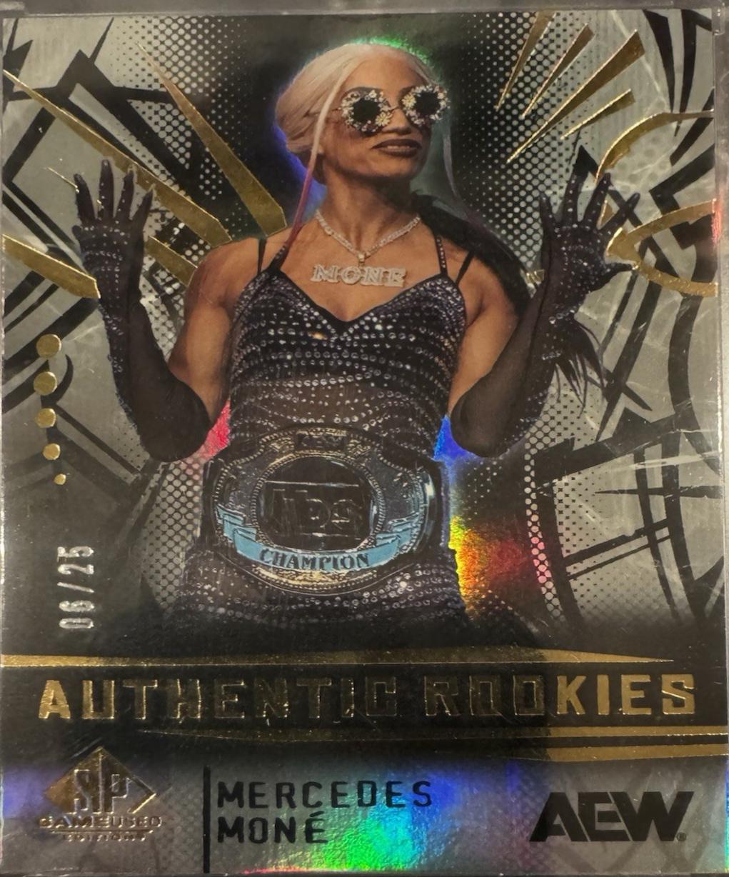 Mercedes Mone [Rainbow] #98