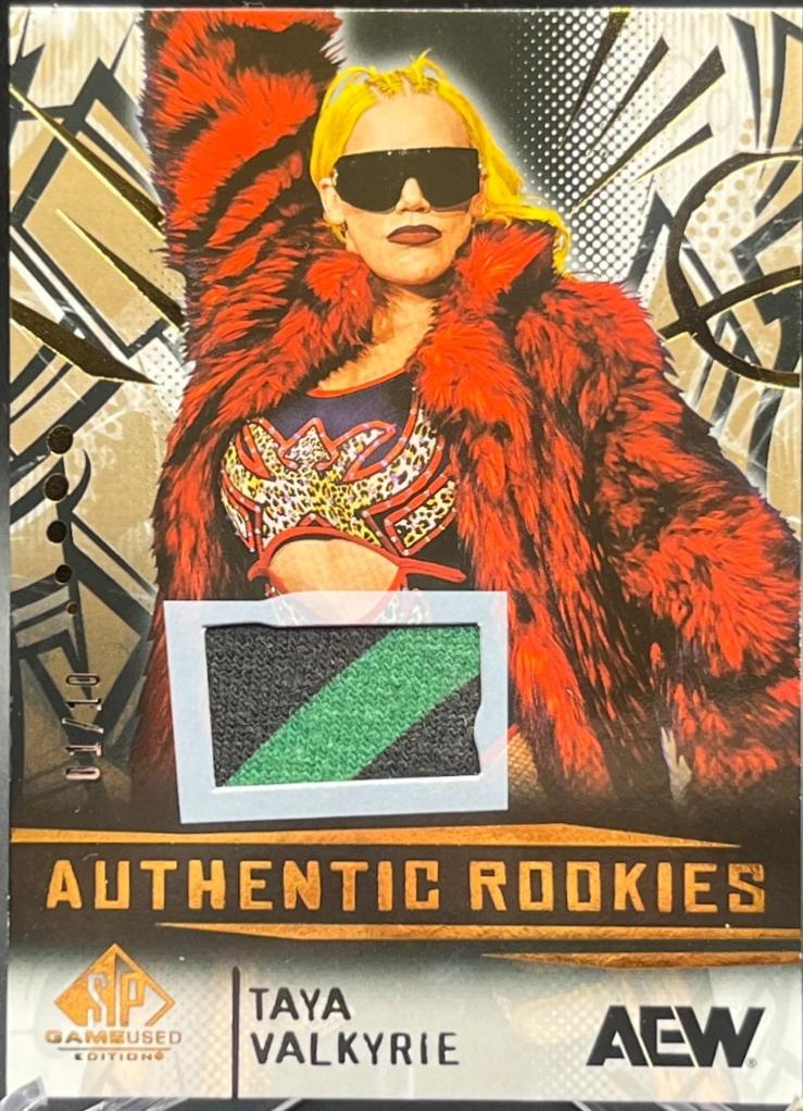 Taya Valkyrie [Gold Memorabilia] #85