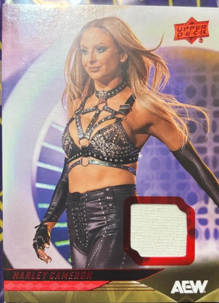 Harley Cameron [Memorabilia Red] #70