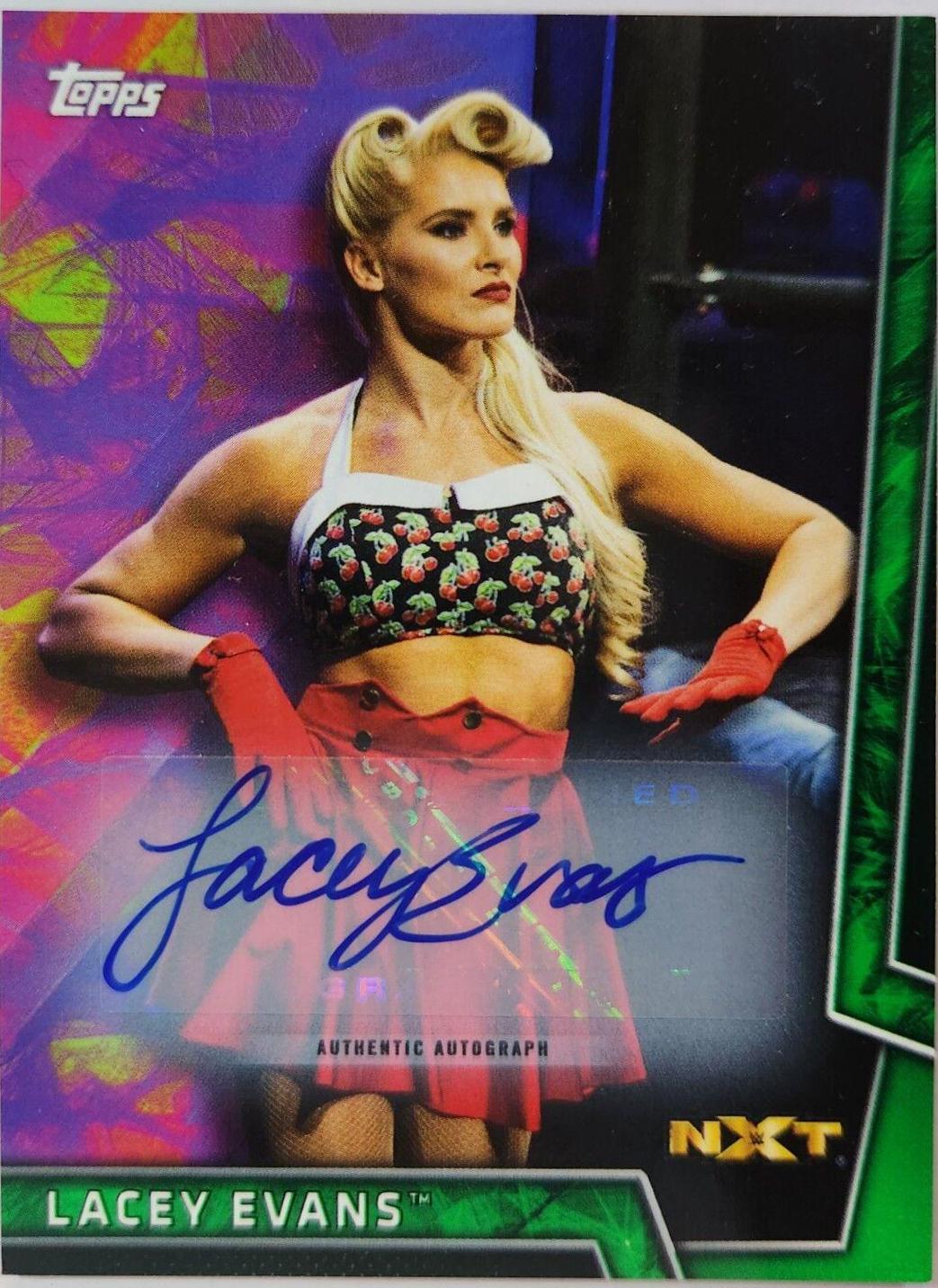 Lacey Evans [Green Autograph] #40