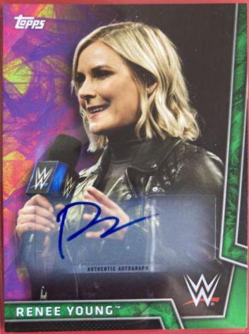 Renee Young [Green Autograph] #24