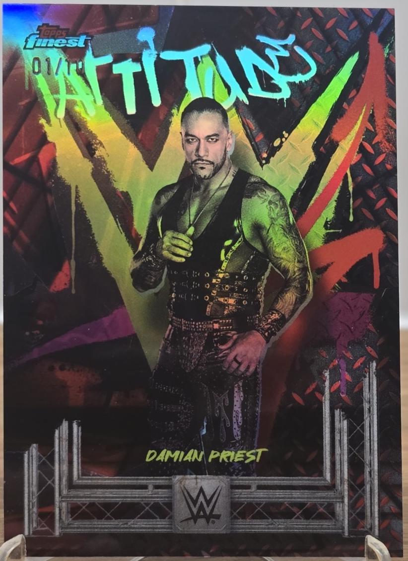 Damian Priest [Red Black Vapor Refractor] #252