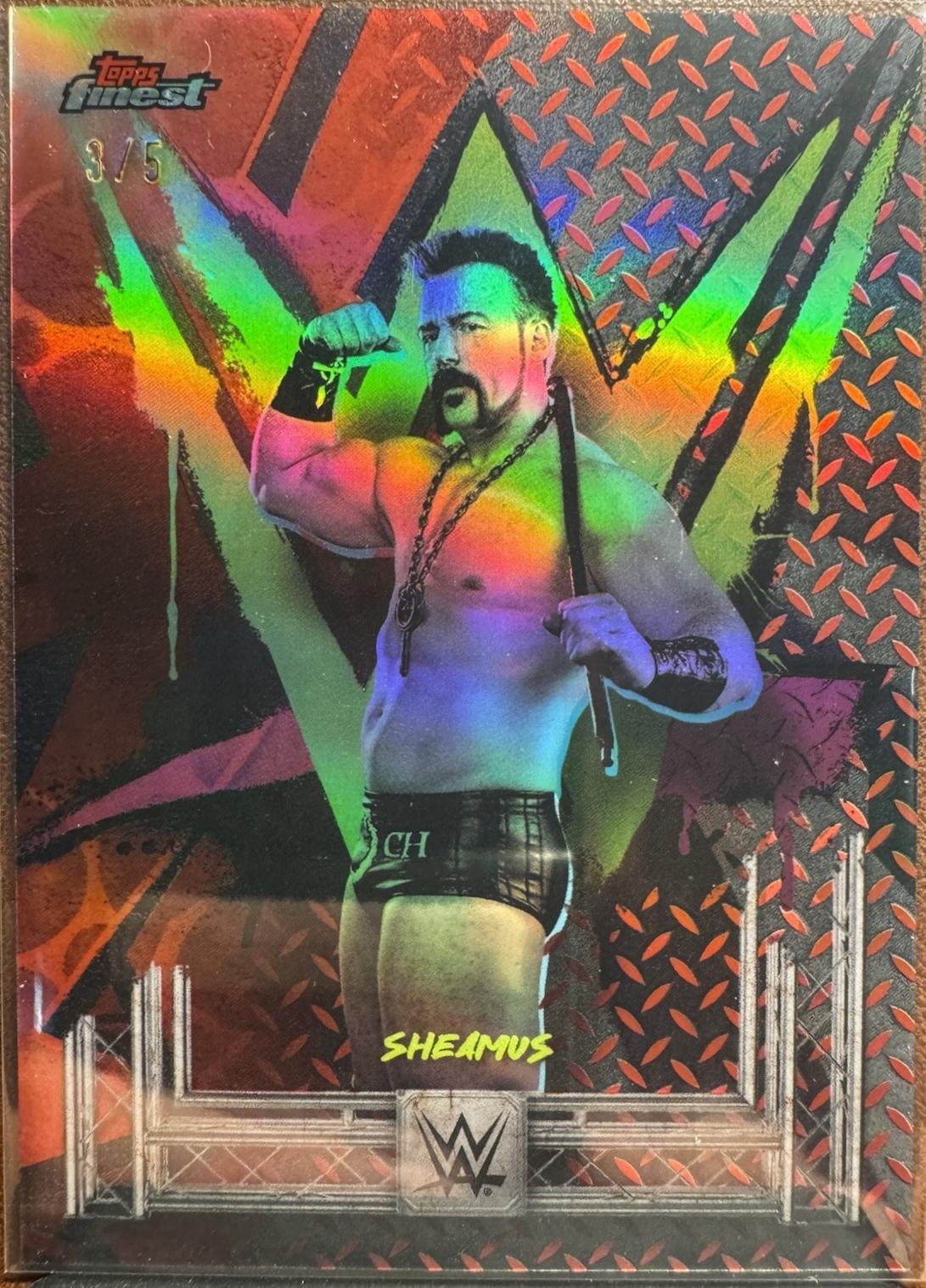 Sheamus [Red Refractor] #159