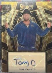 Becky Lynch [Gold Vinyl Prizm] #SG-BKL