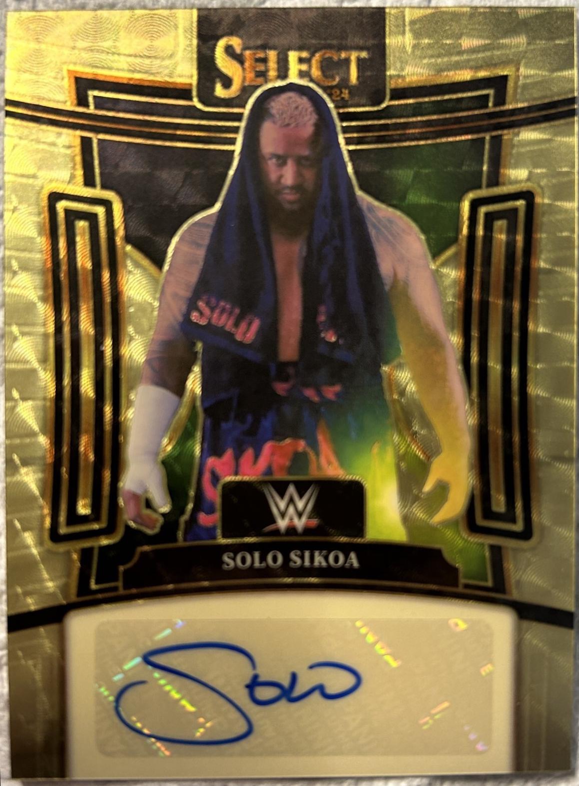 Solo Sikoa [Gold Vinyl Prizm] #SG-SLS