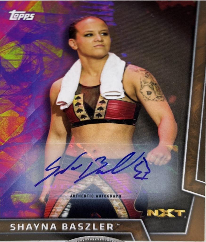 Shayna Baszler [Gold Autograph] #43