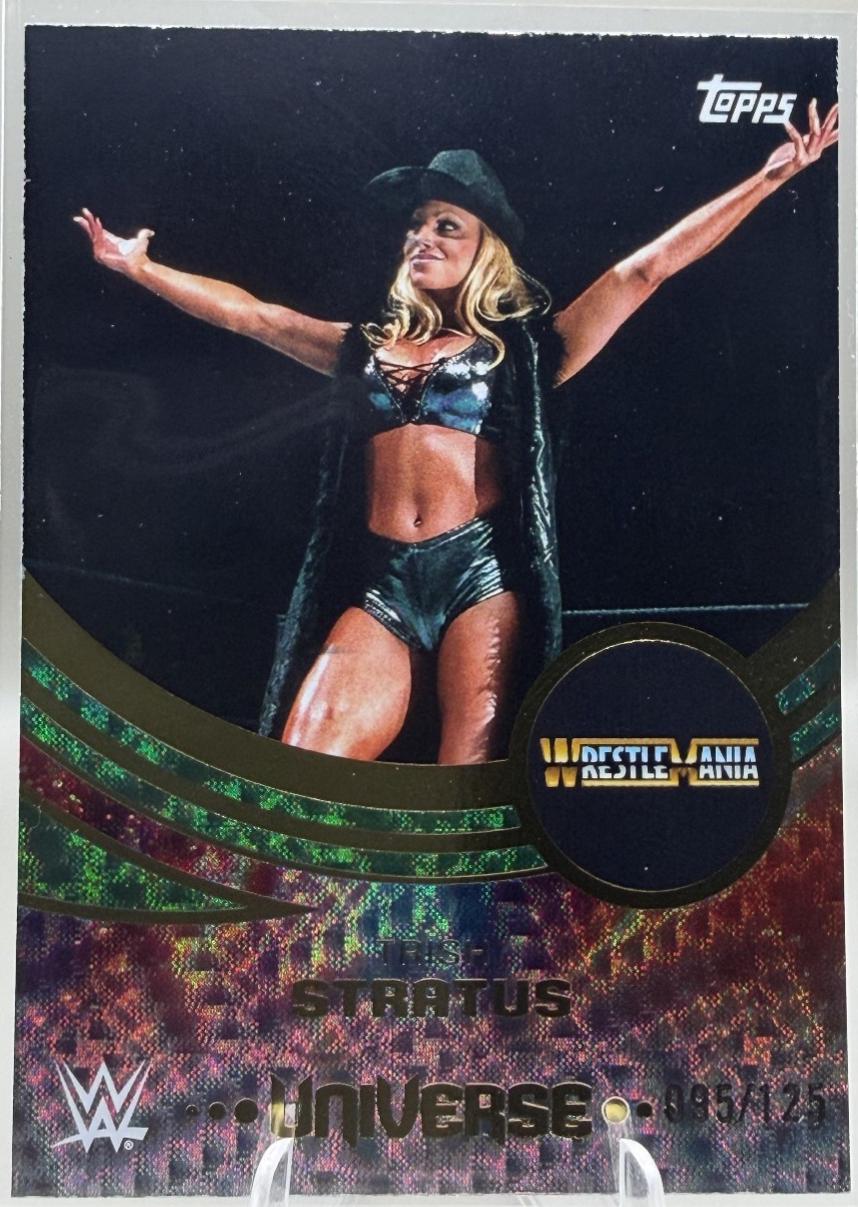 Trish Stratus [Green Electric Event Variation] #230