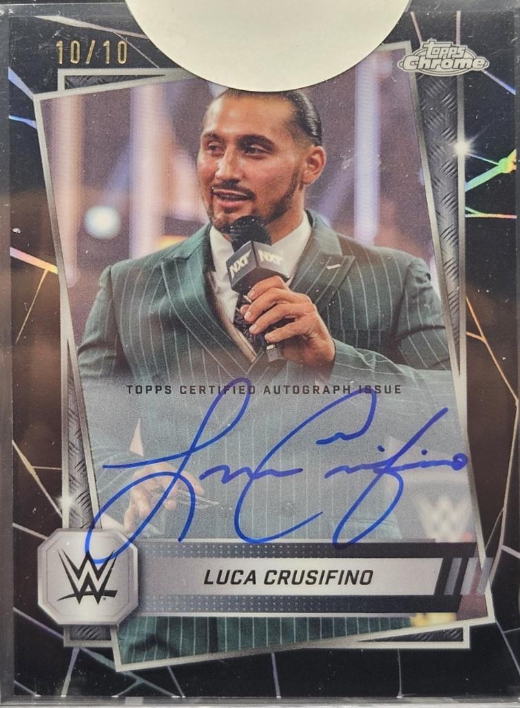 Luca Crusifino [Autograph Black Refractor] #154