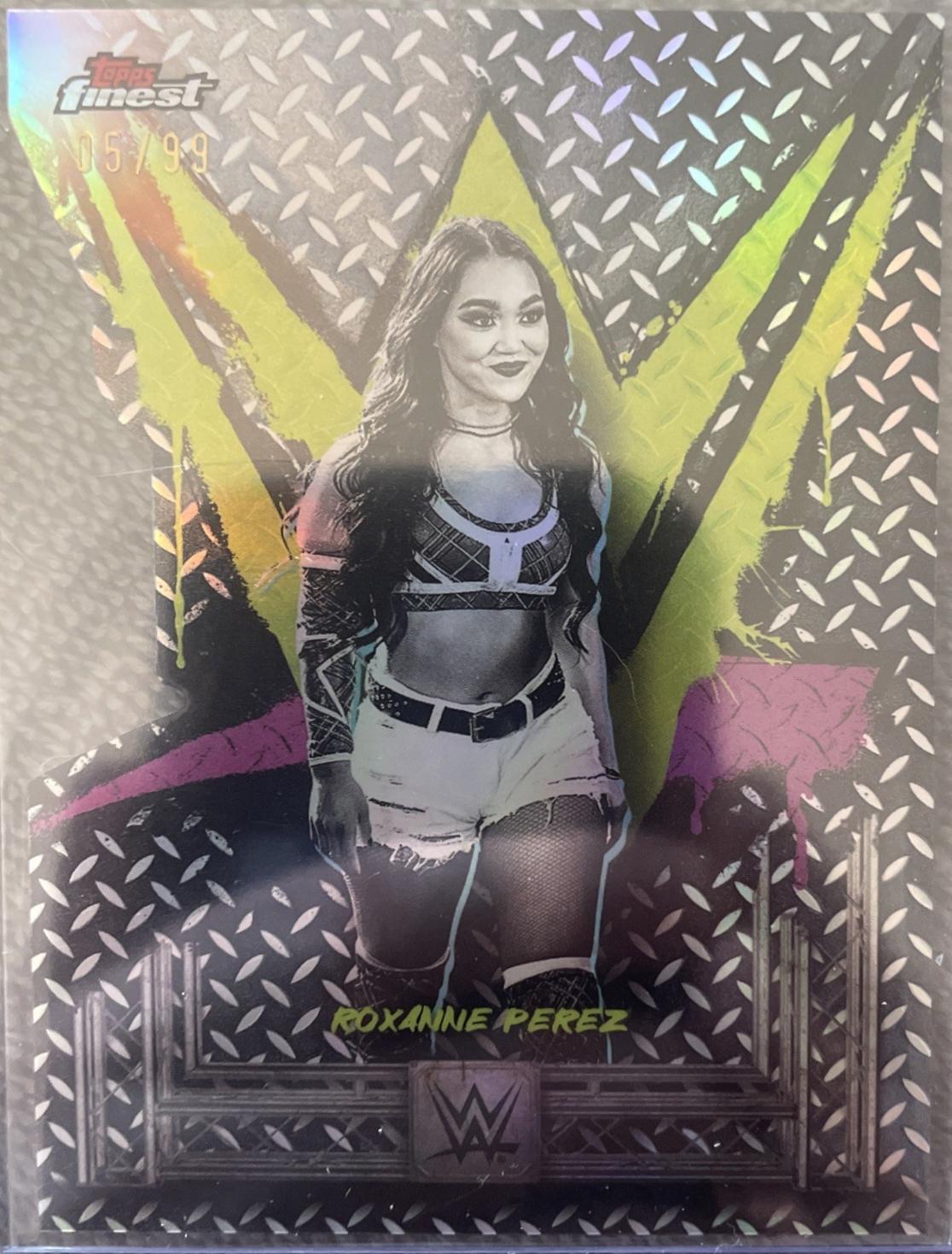 Roxanne Perez [Die-Cut Refractor] #53