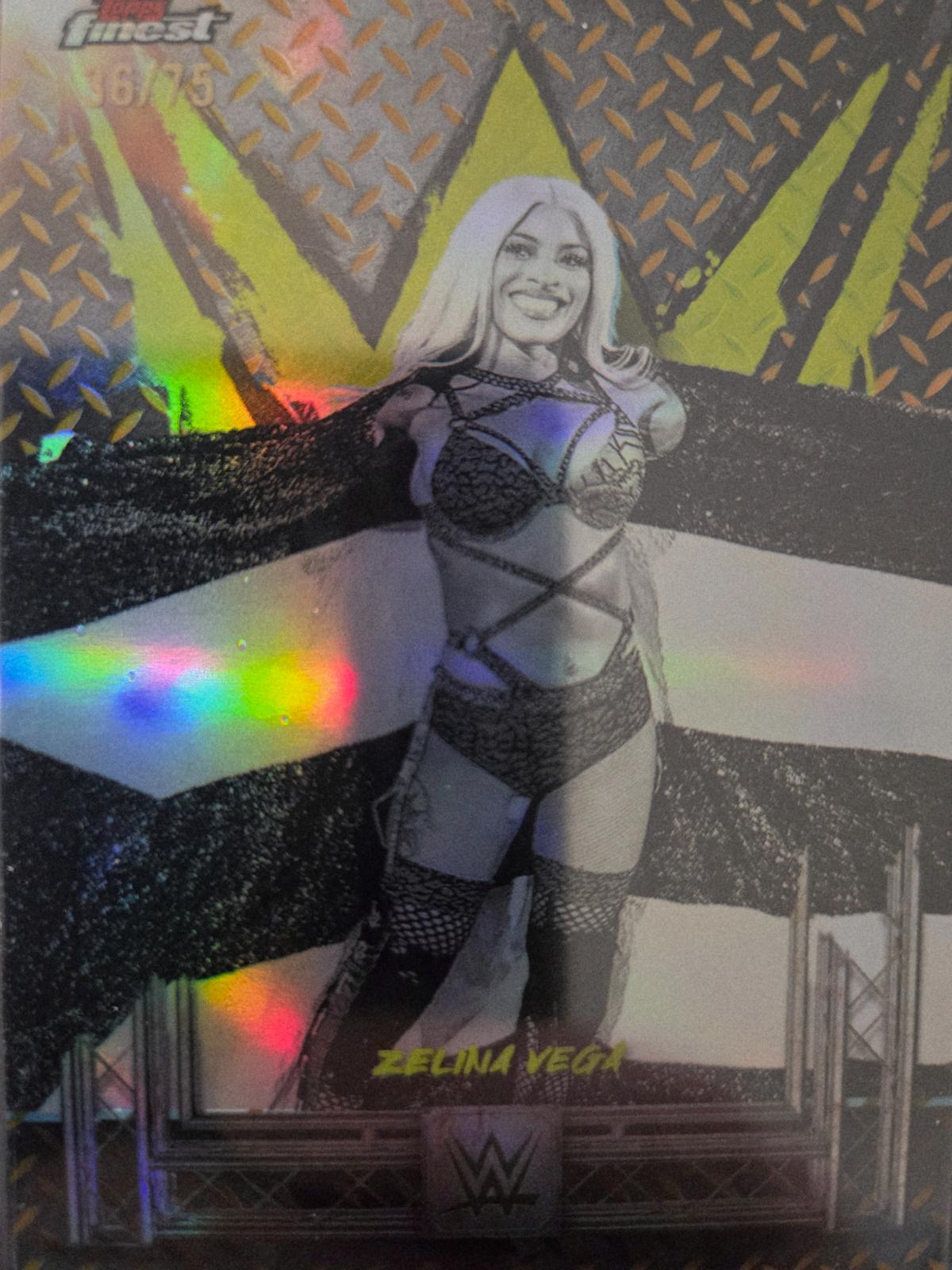 Zelina Vega [Gold Refractor] #74
