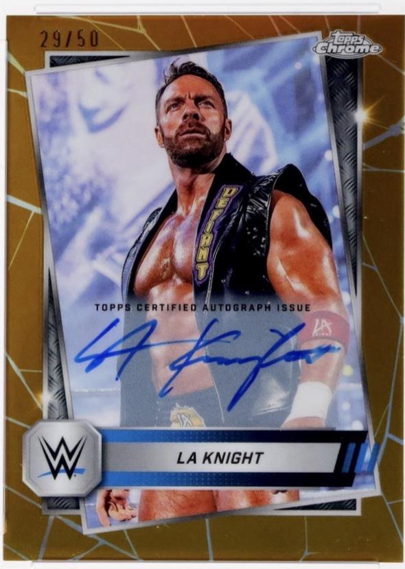 LA Knight [Autograph Gold Refractor] #118