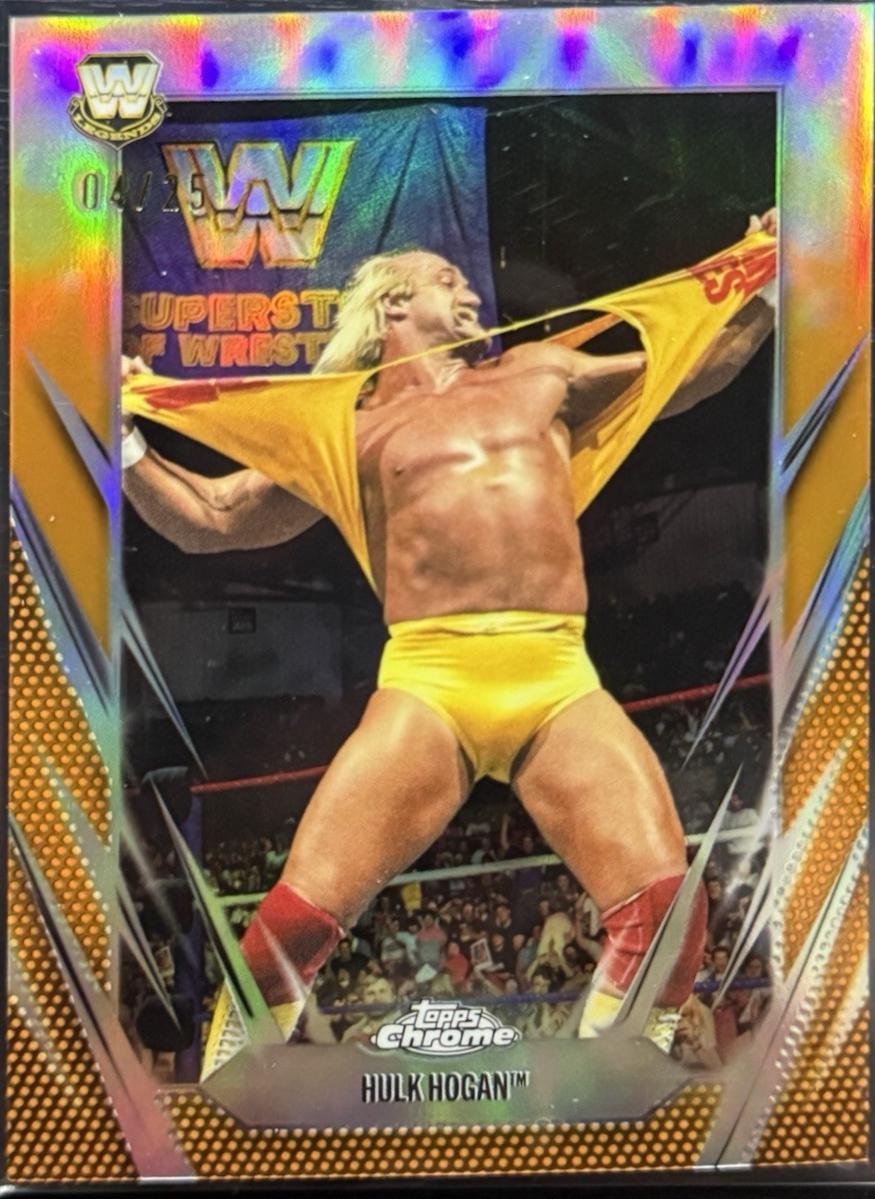 Hulk Hogan [Orange Refractor] #25