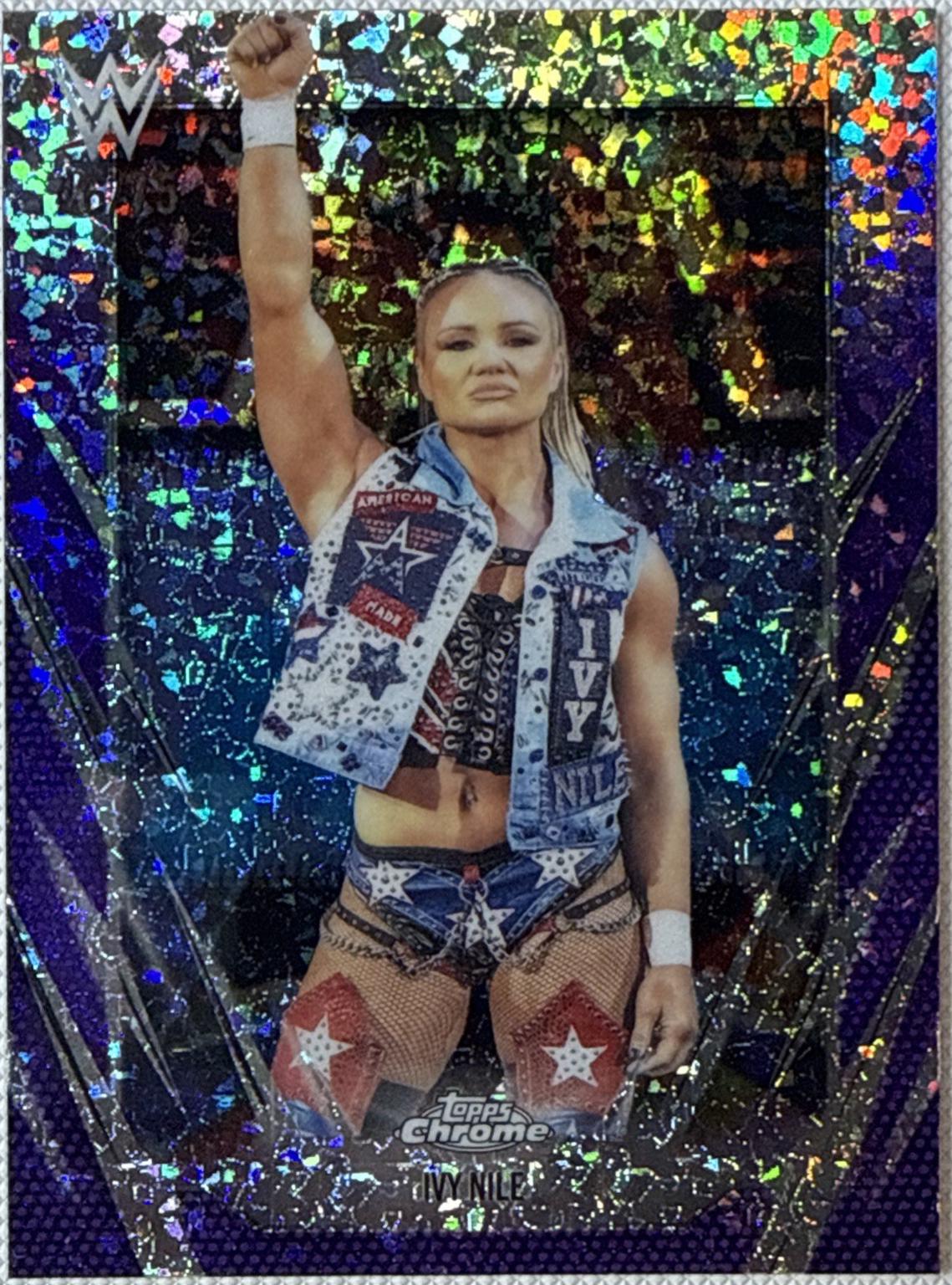 Ivy Nile [Purple Mini Diamond Refractor] #181