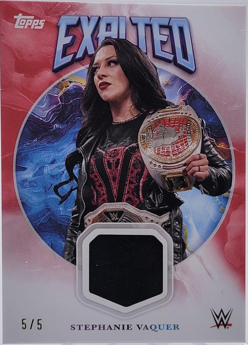 Stephanie Vaquer [Red] #ER-SVR
