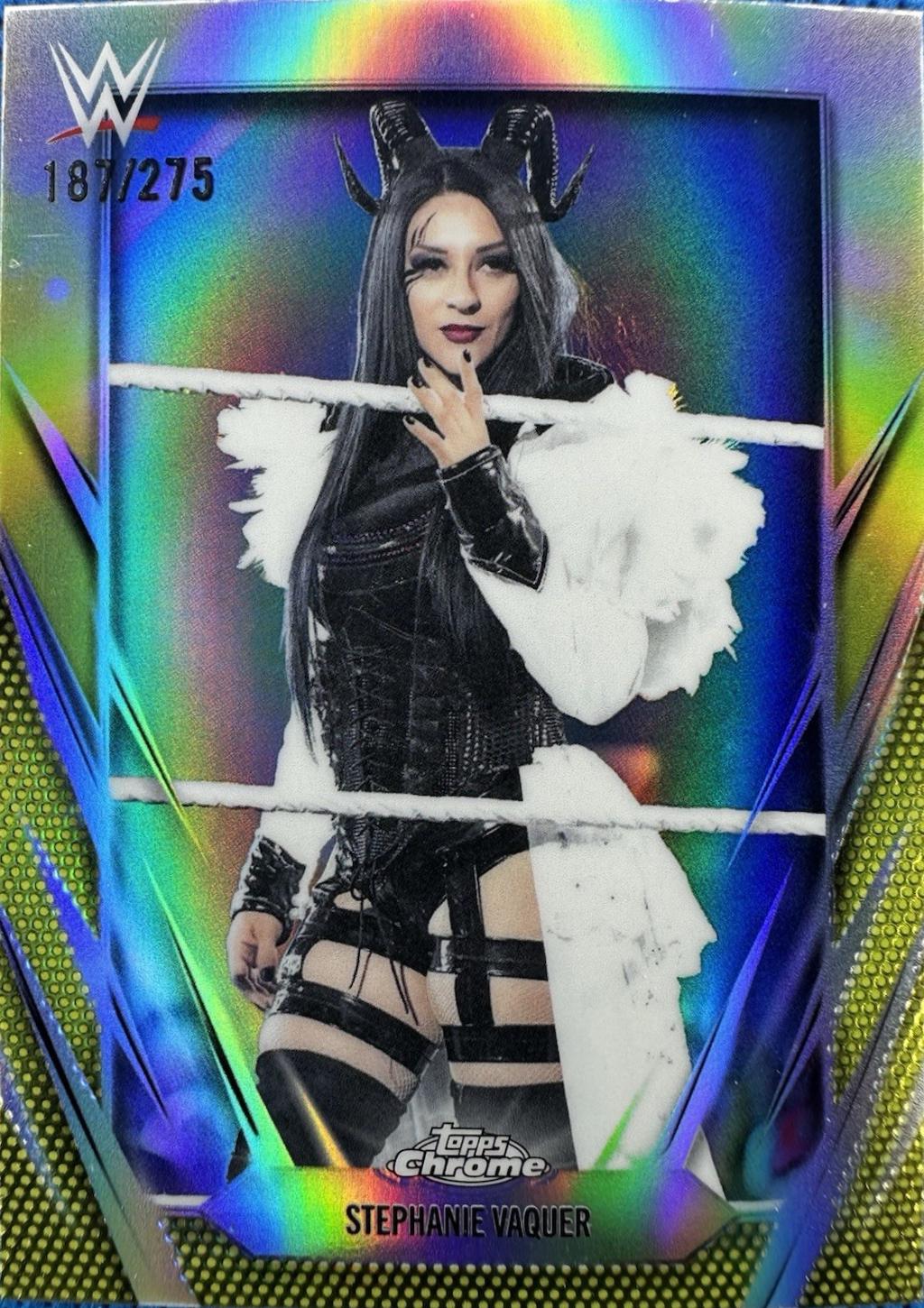 Stephanie Vaquer [Yellow Refractor] #74