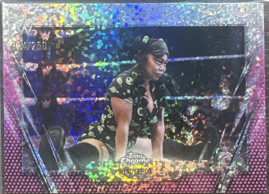 Wendy Choo [Pink Mini Diamond Refractor] #193