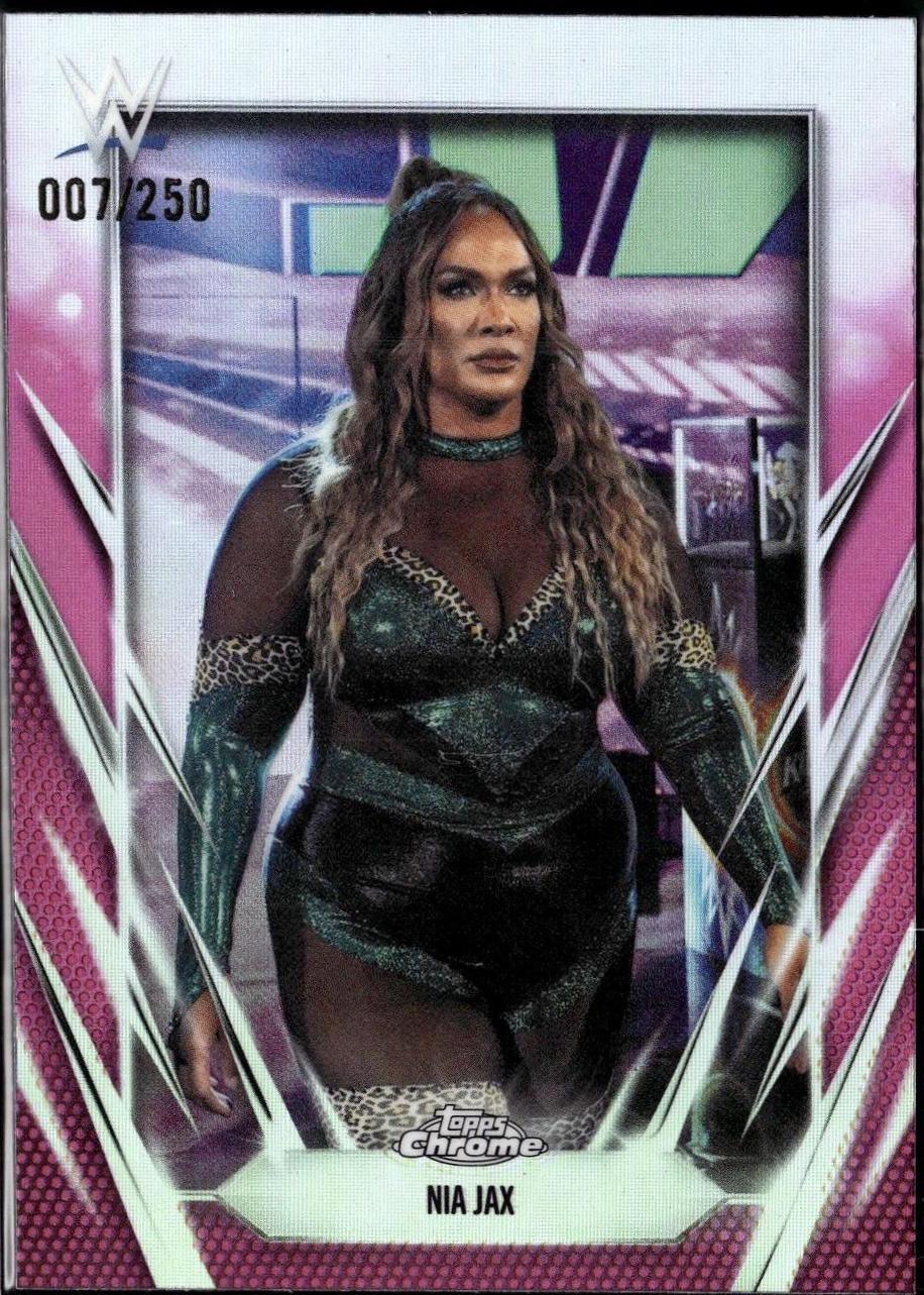 Nia Jax [Pink Refractor] #37