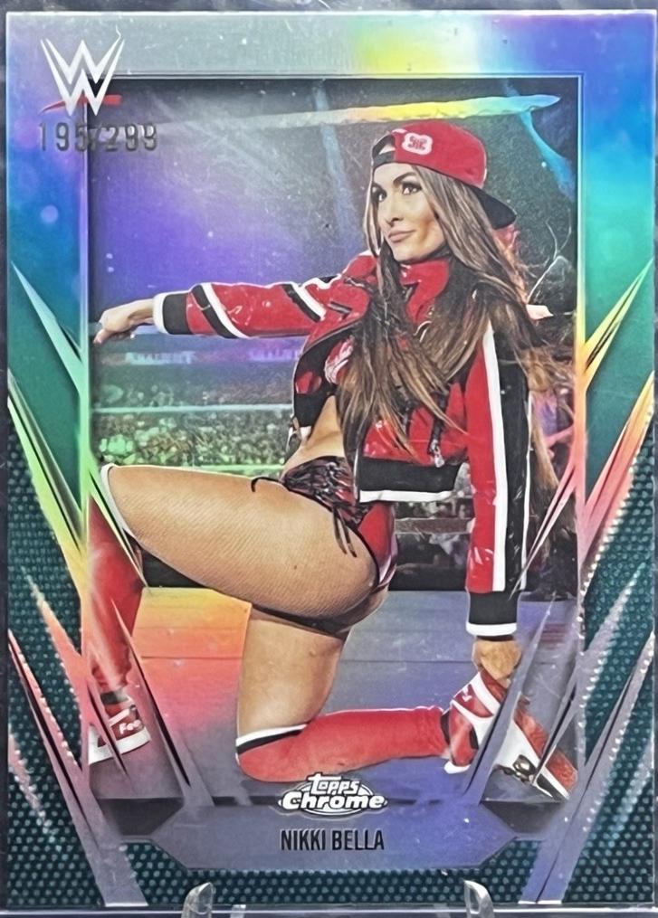 Nikki Bella [Teal Refractor] #194
