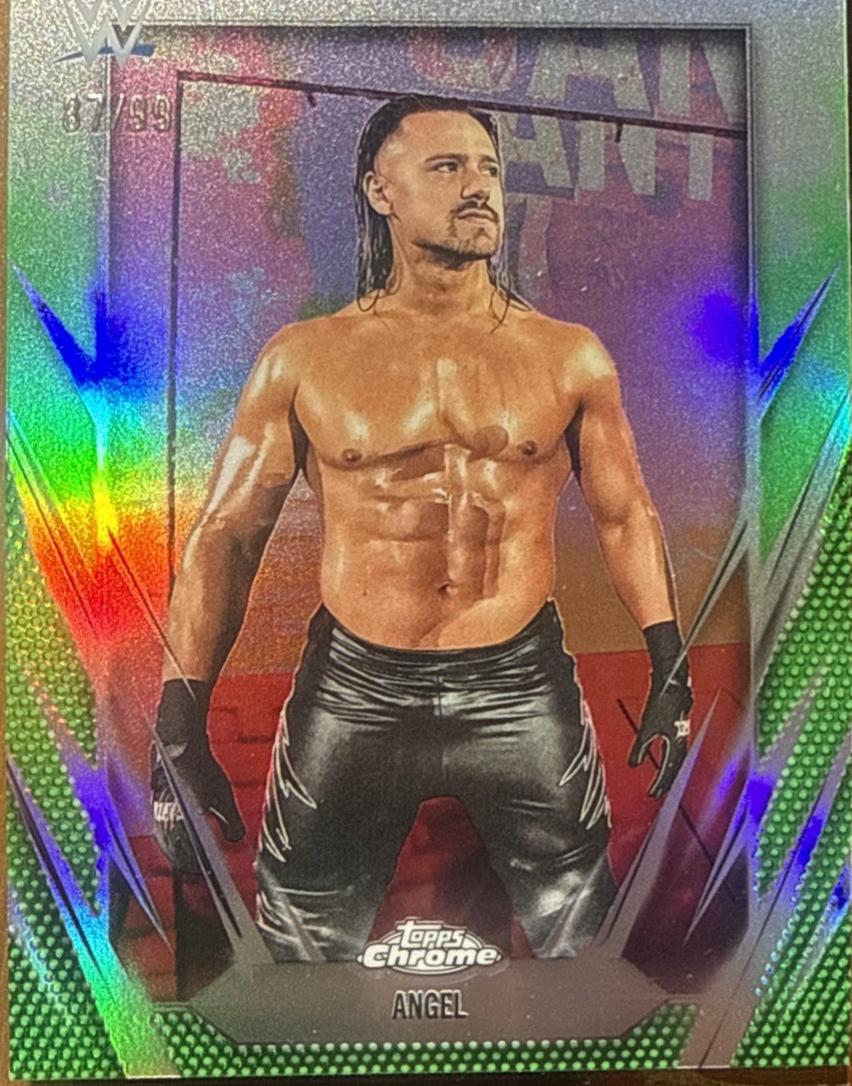 Angel [Green Refractor] #136