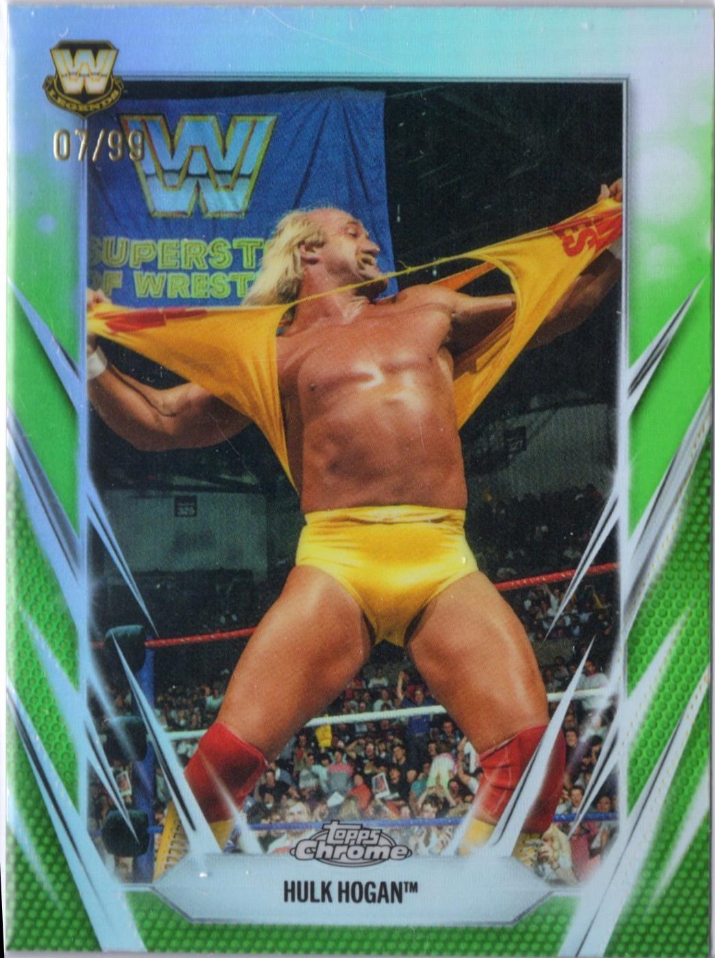 Hulk Hogan [Green Refractor] #25