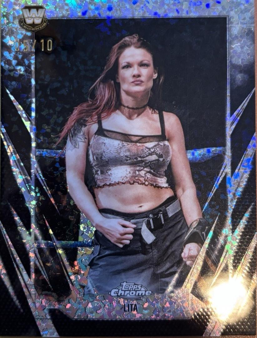 Lita [Black Mini Diamond Refractor] #61