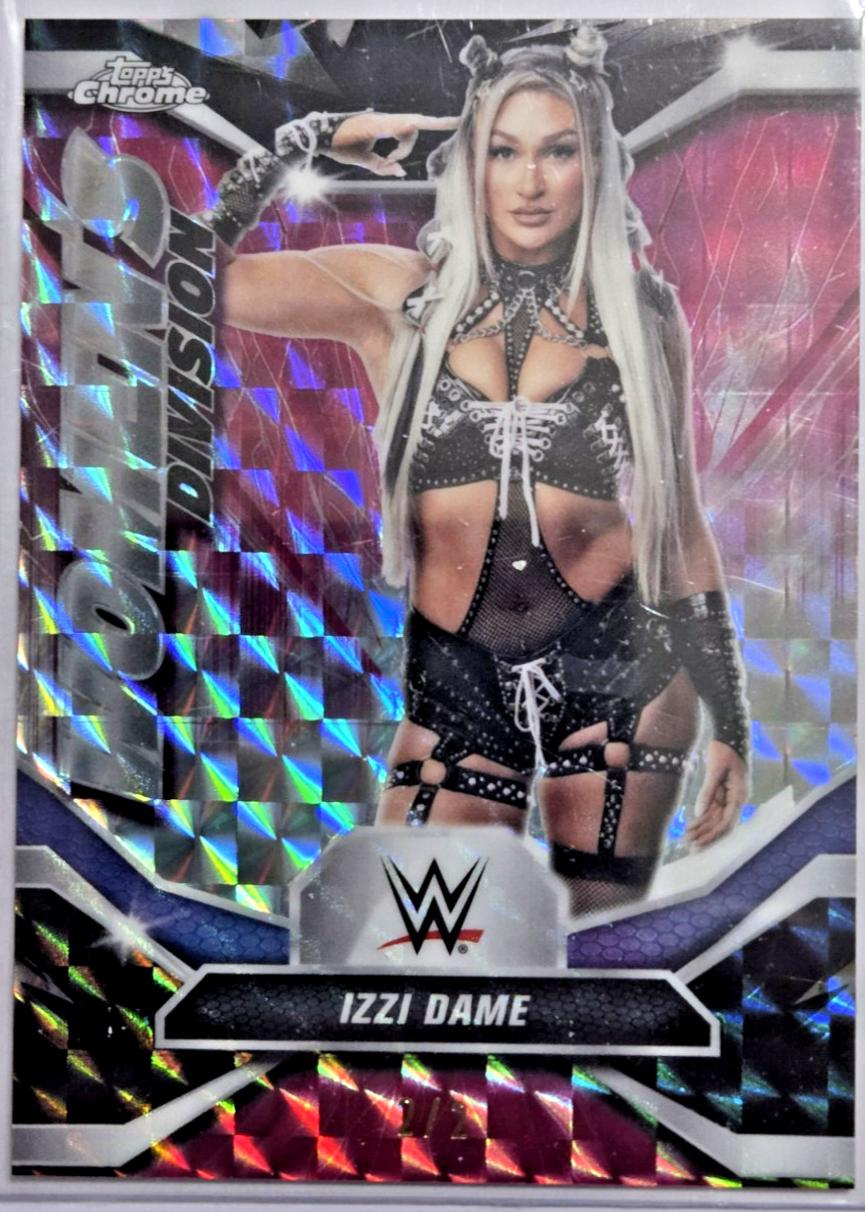 Izzi Dame [Black Geometric Refractor] #WDV-20