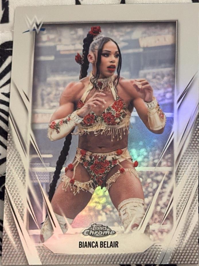 Bianca Belair [Refractor] #33