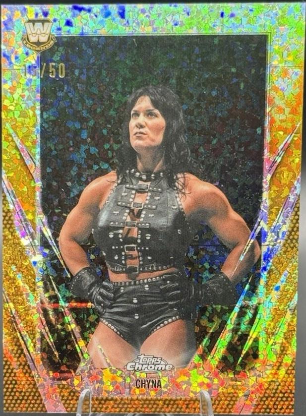Chyna [Gold Mini Diamond Refractor] #85