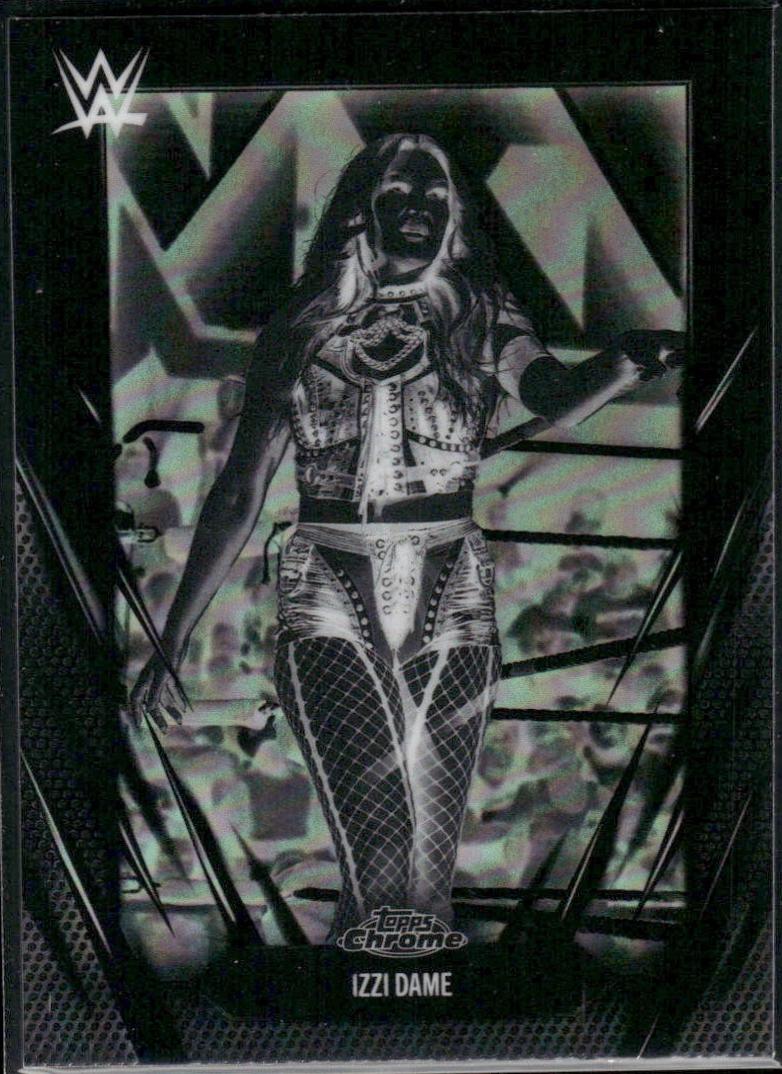 Izzi Dame [Negative Refractor] #38