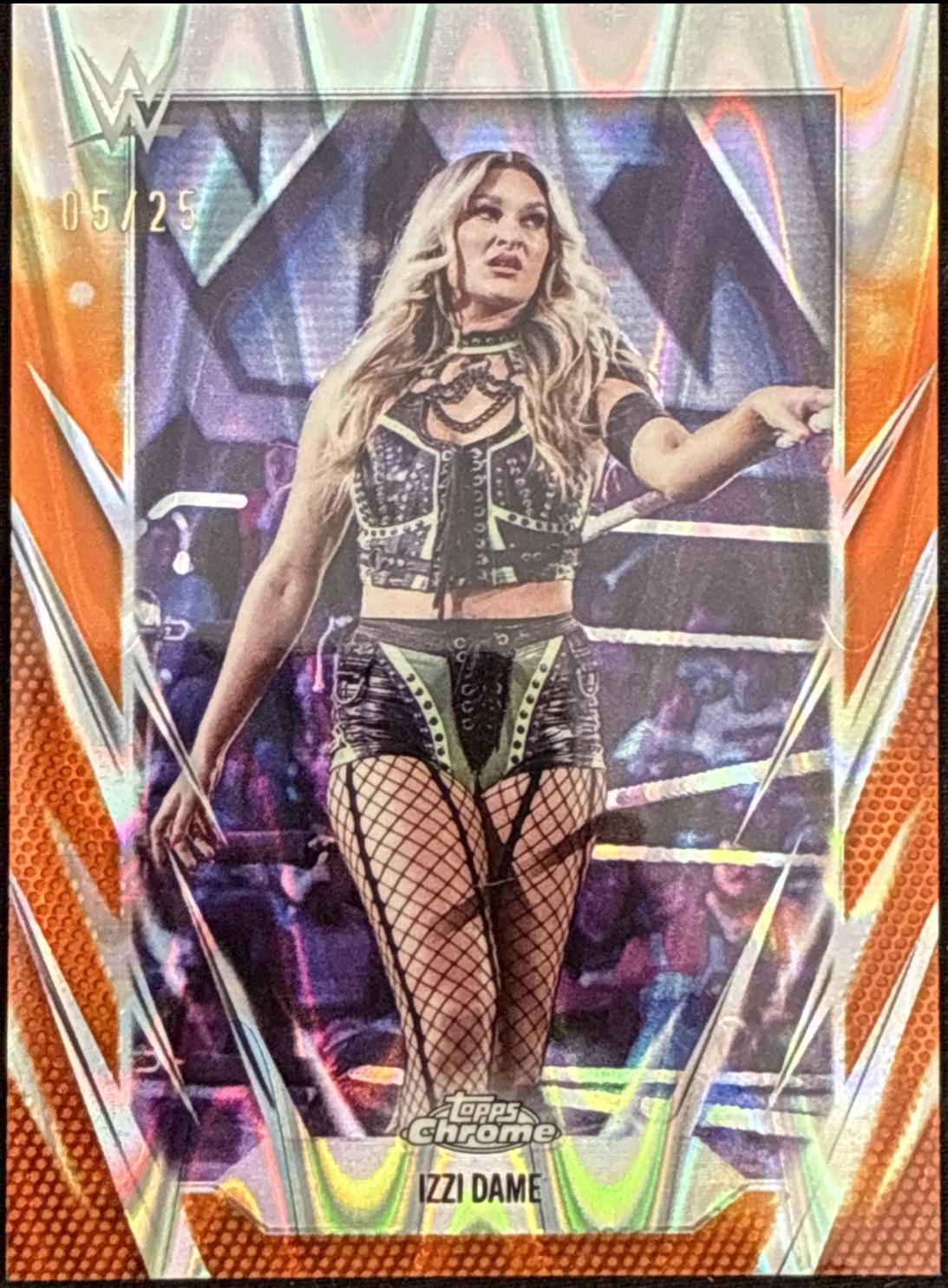 Izzi Dame [Orange RayWave Refractor] #38