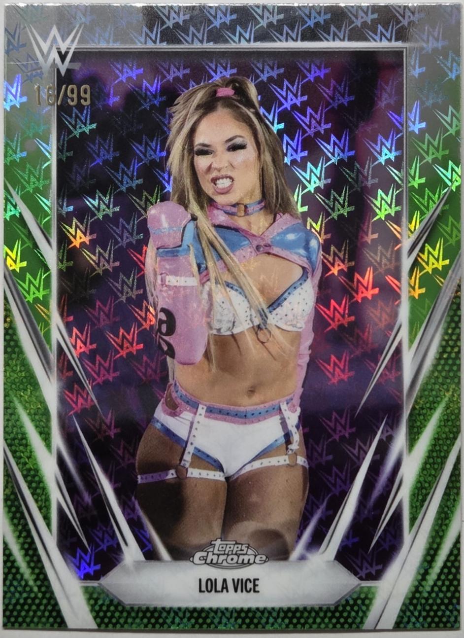 Lola Vice [Green Refractor] #98
