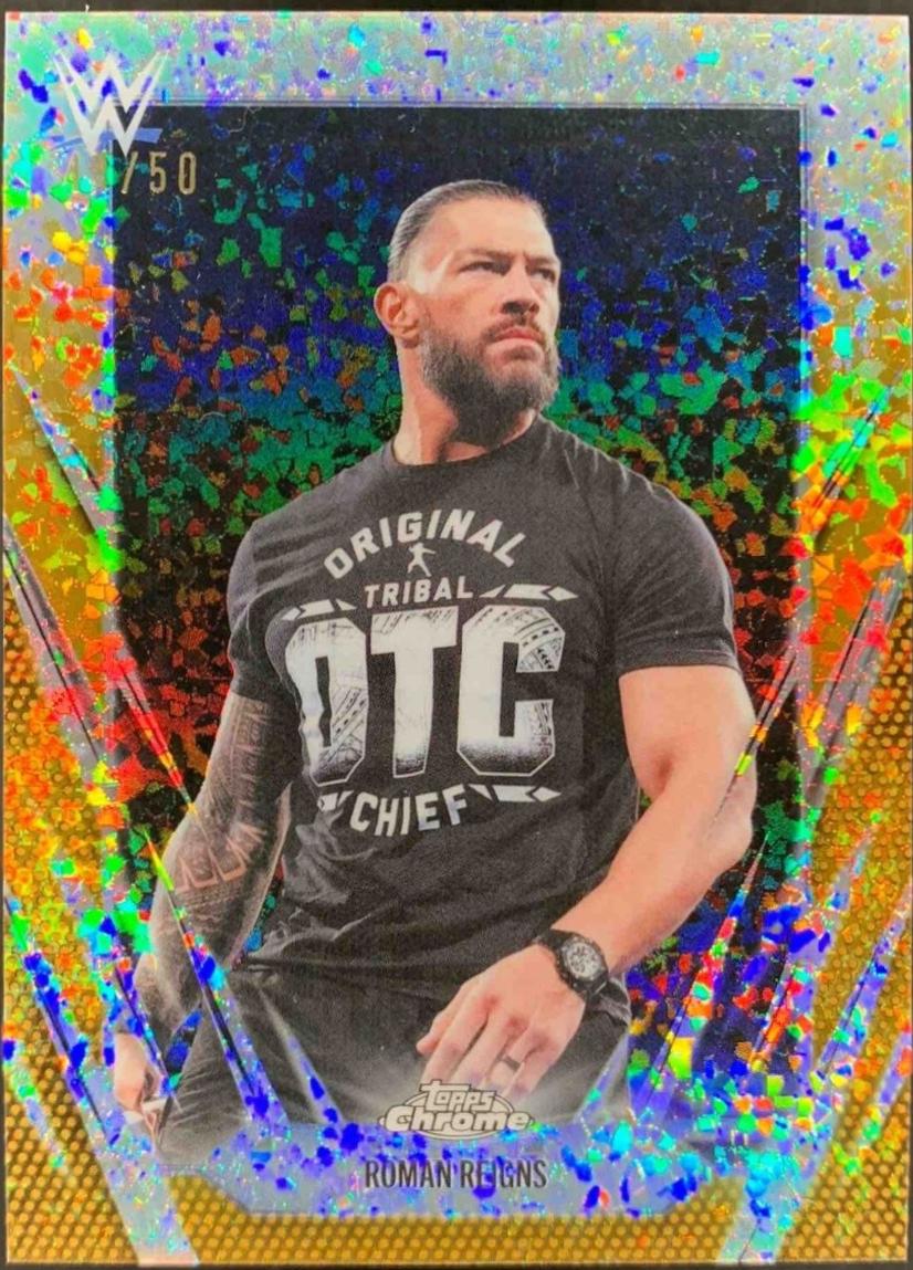 Roman Reigns [Gold Mini Diamond Refractor] #18