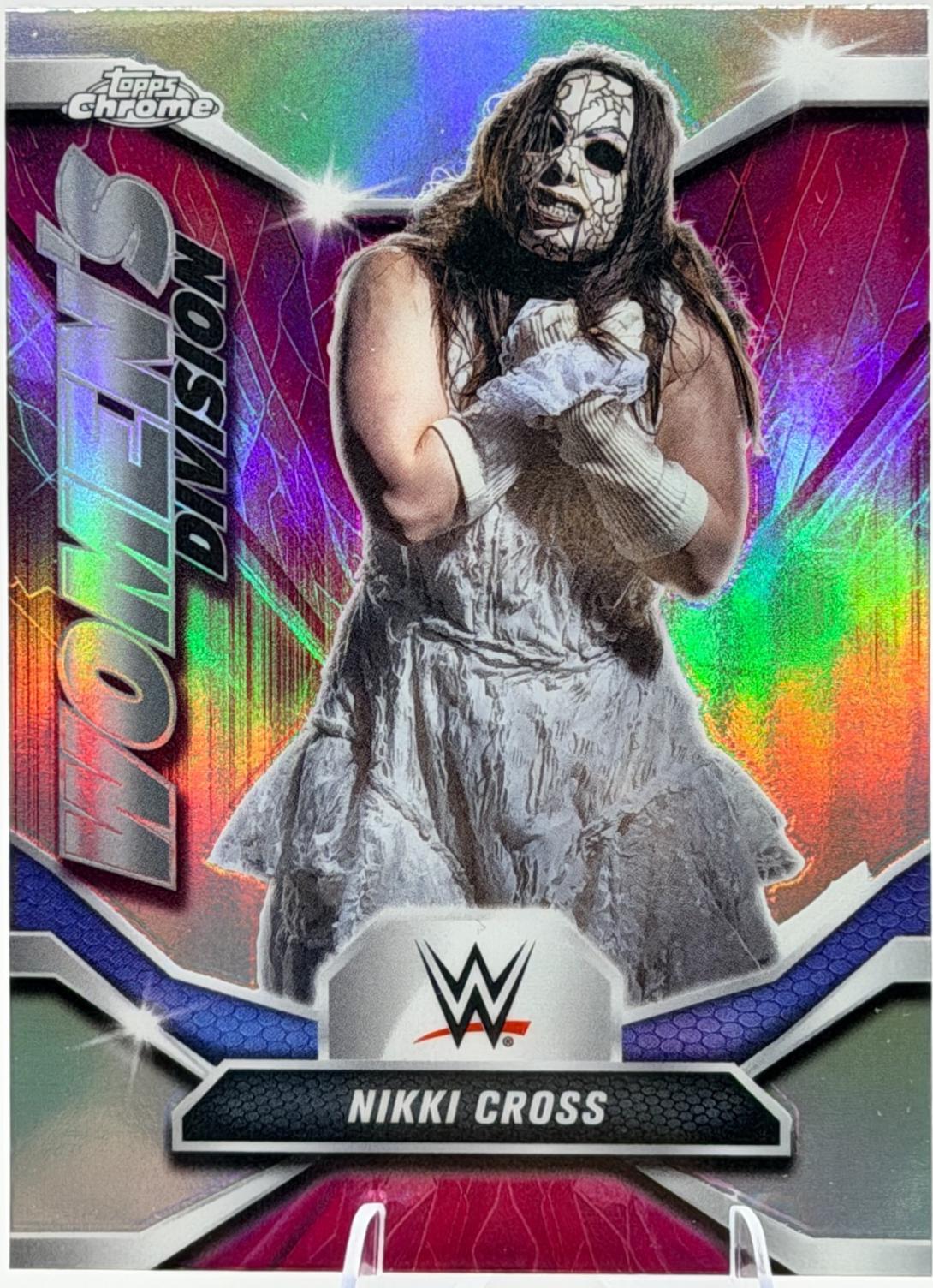 Nikki Cross [Refractor] #WDV-25