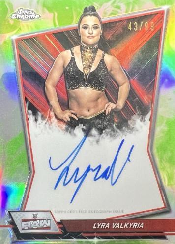 Lyra Valkyria [Green Refractor] #RBA-LYR