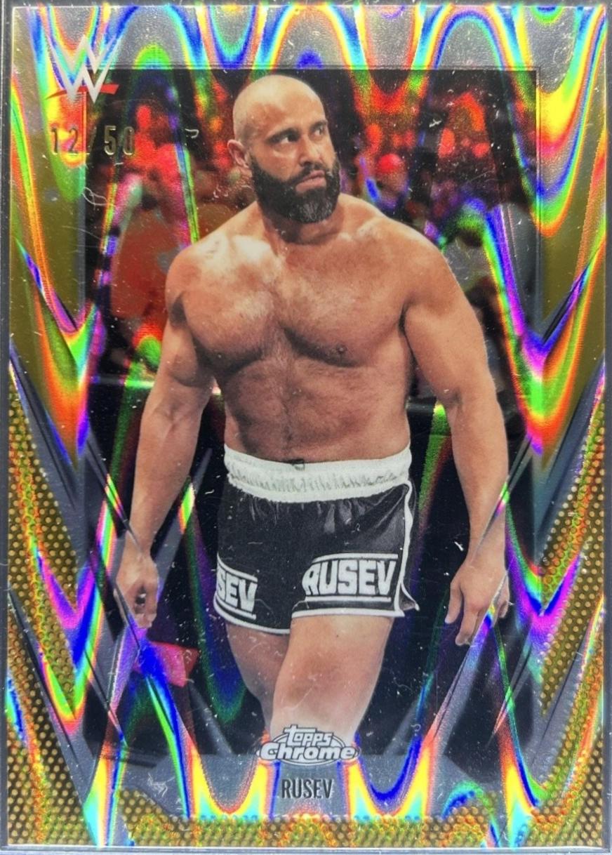 Rusev [Gold RayWave Refractor] #50