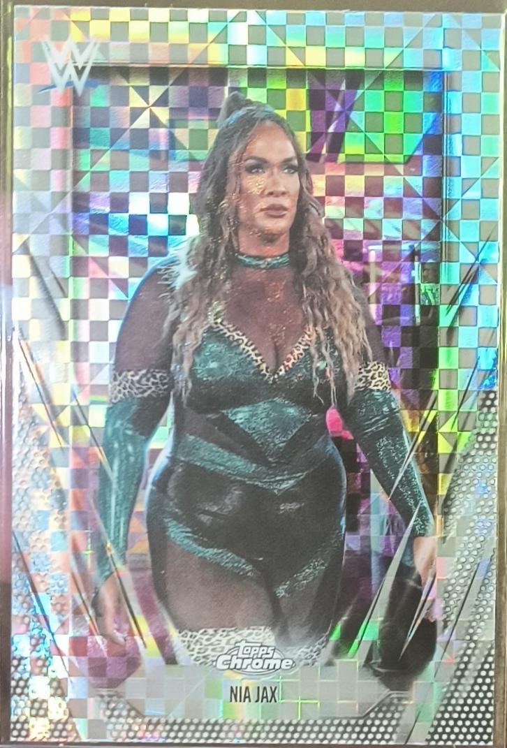 Nia Jax [X-Fractor] #37