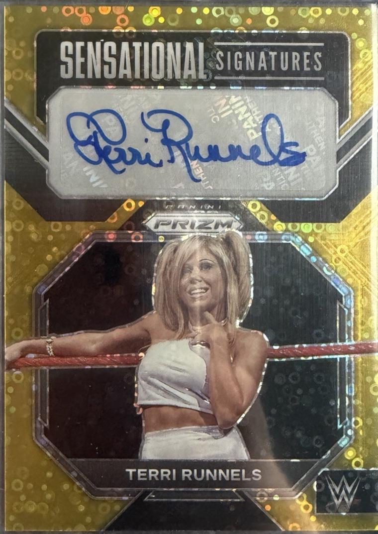 Terri Runnels [Gold] #SN-TRN