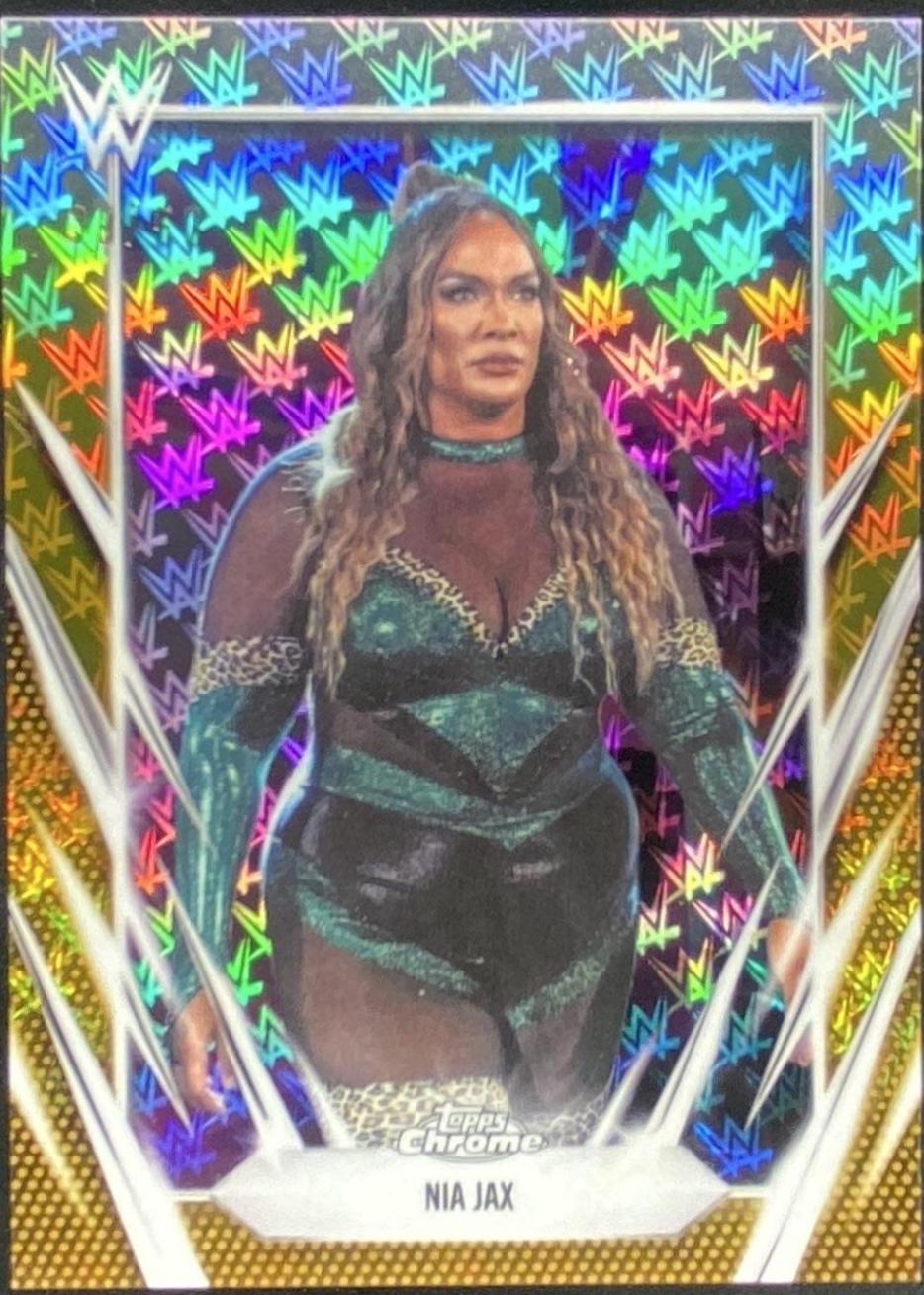 Nia Jax [Logofractor Gold] #37