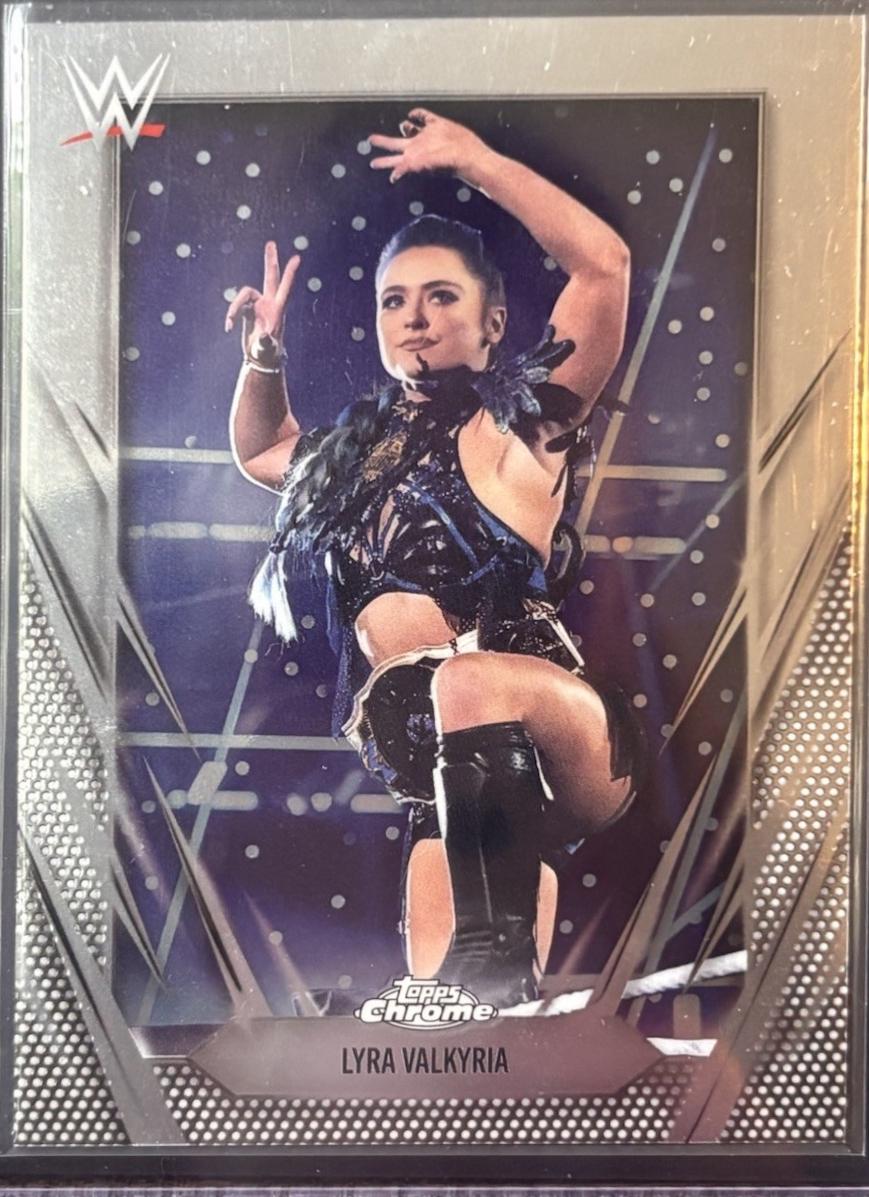 Lyra Valkyria [Iconic Imprint] #268