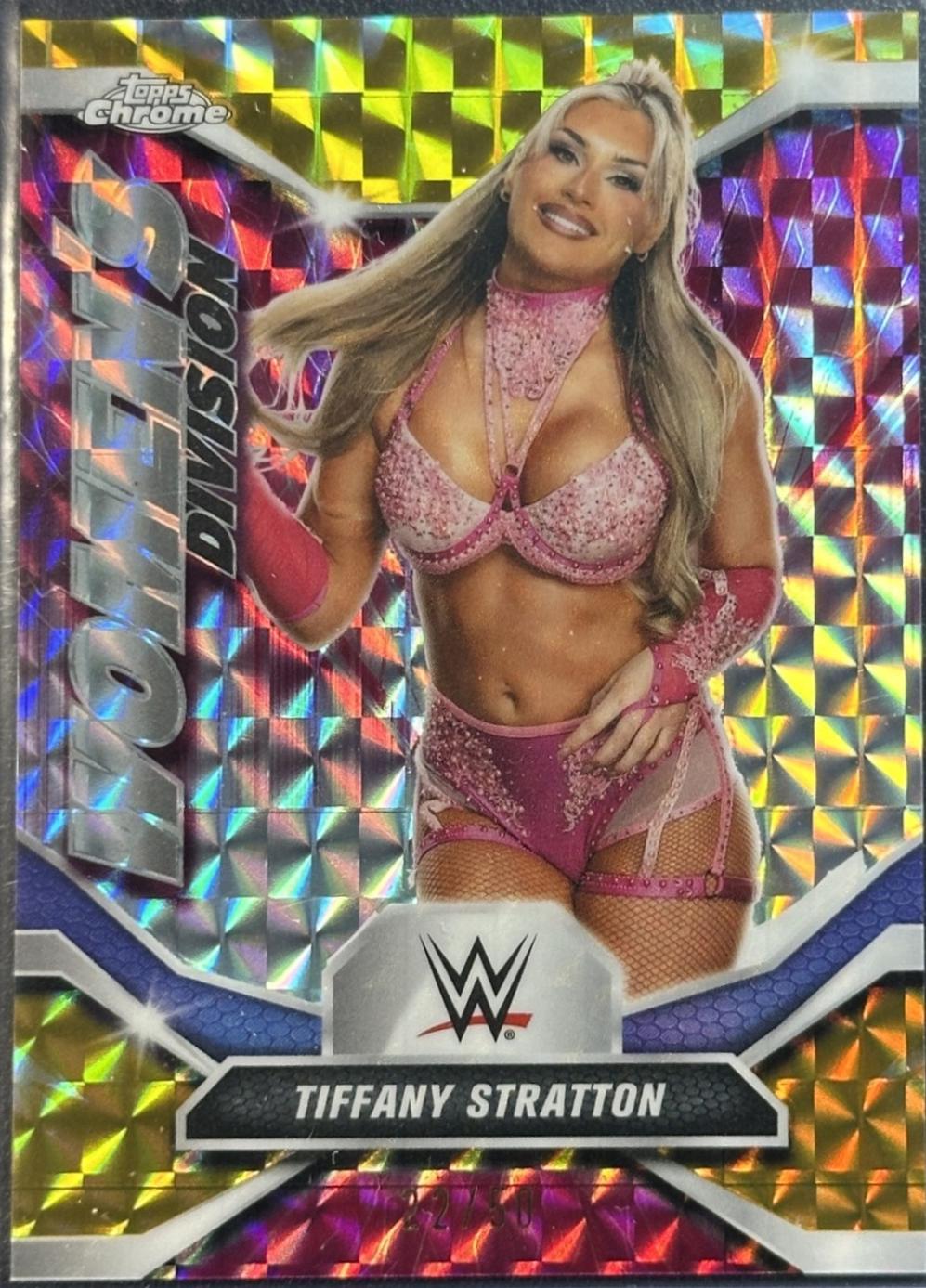 Tiffany Stratton [Gold Refractor] #WDV-23