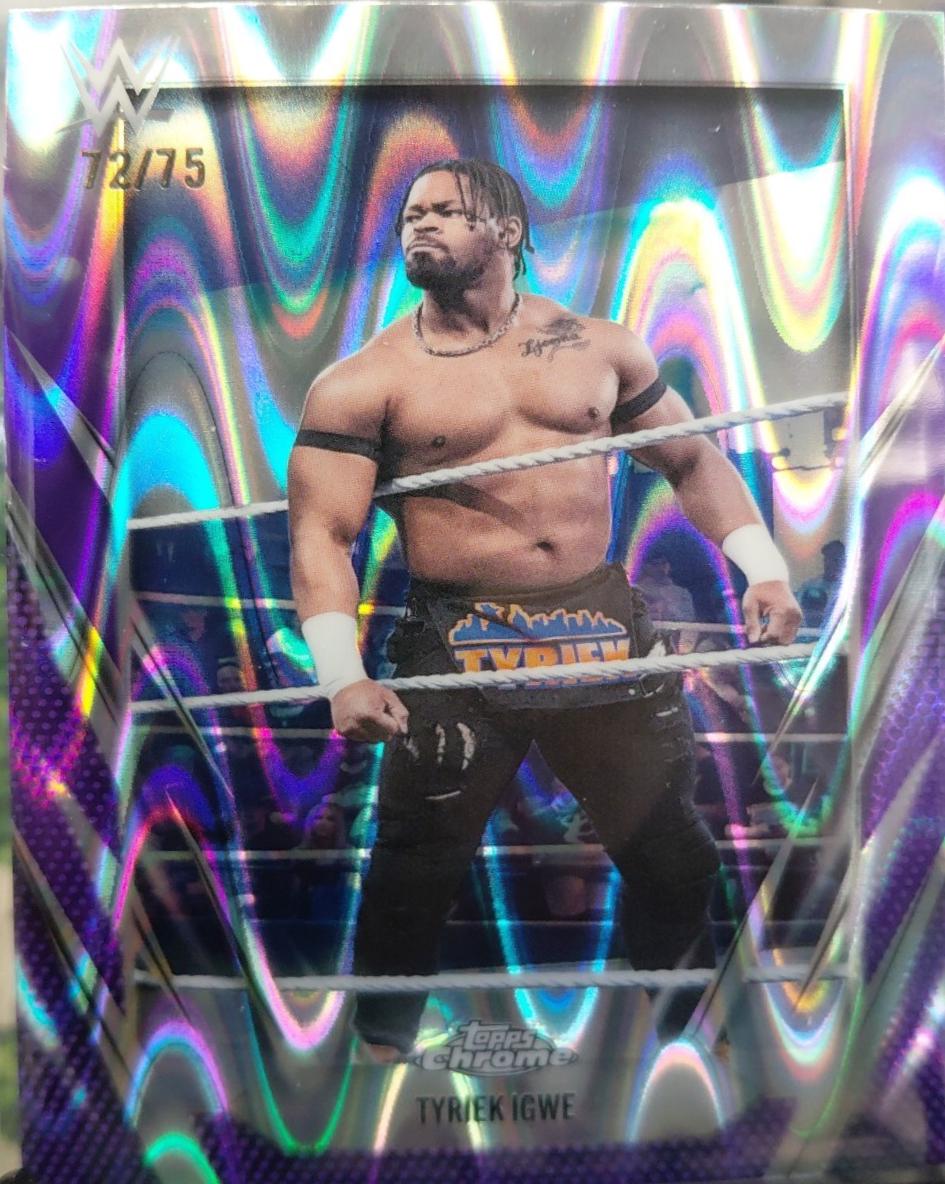 Malik Blade [Purple RayWave Refractor] #142