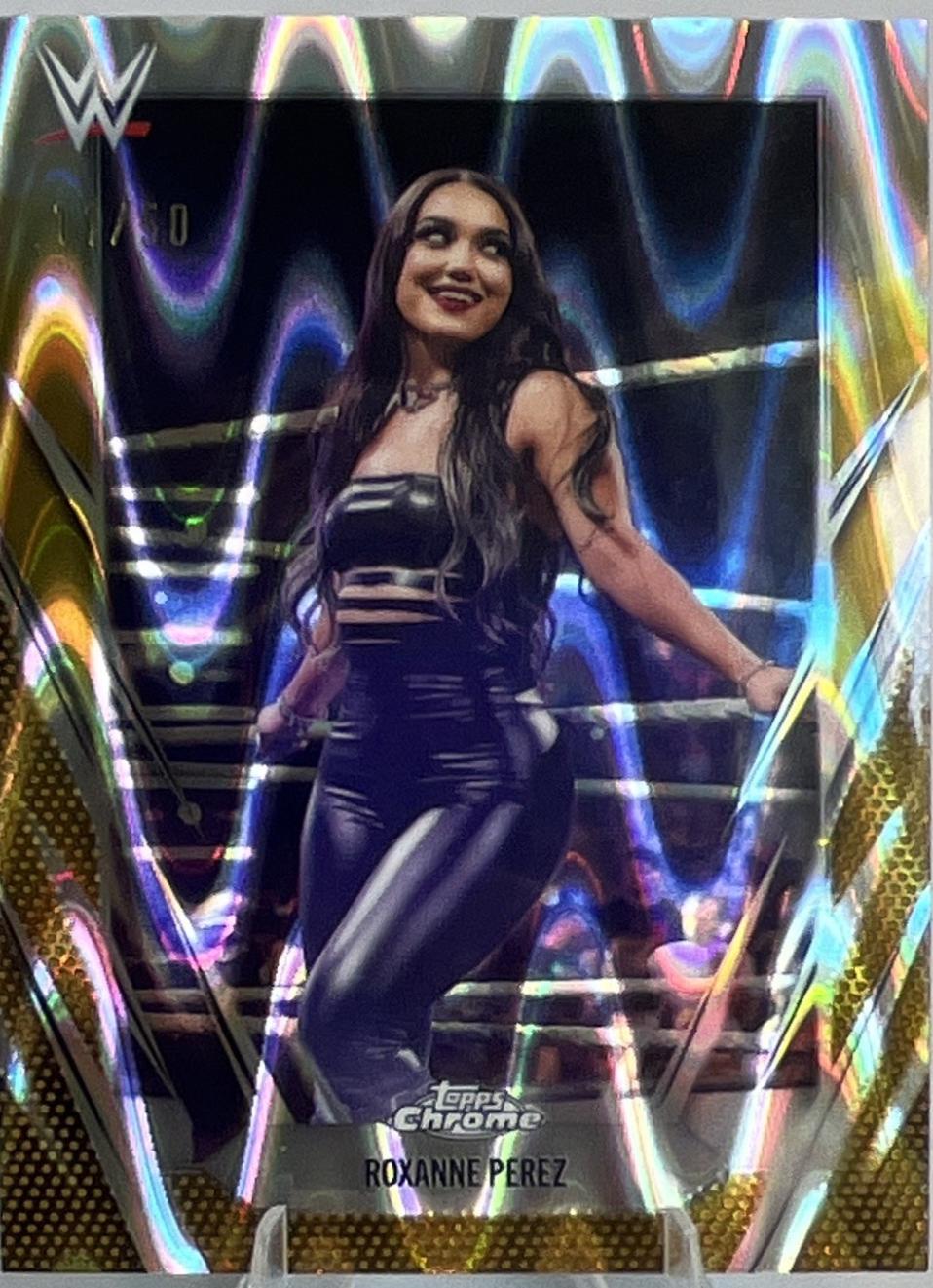Roxanne Perez [Gold Refractor] #65