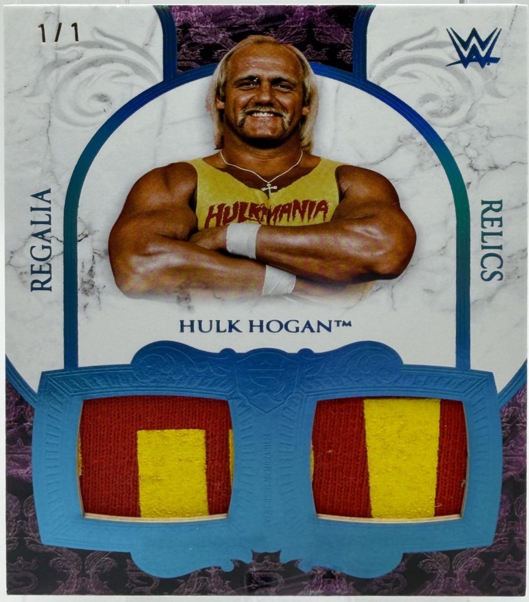 Hulk Hogan™ [Platinum] #RR-27