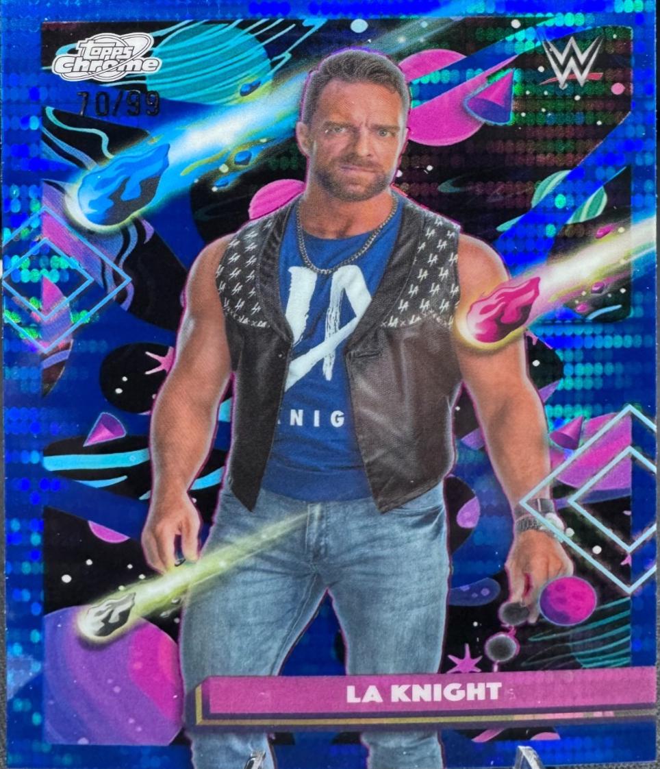 LA Knight [Blue Moon Refractor] #141