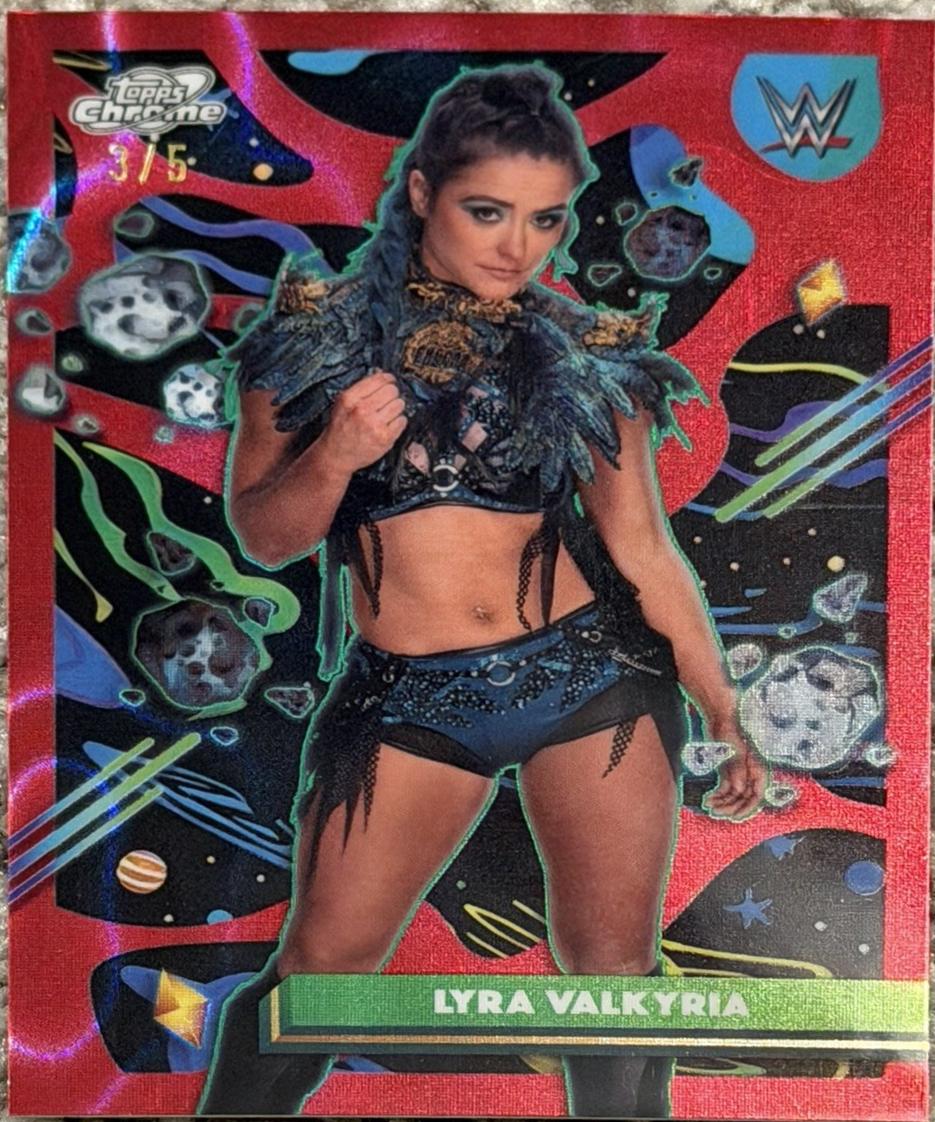 Lyra Valkyria [Red Flare Refractor] #134